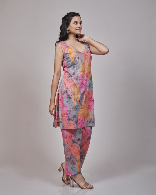 Peach Blossom Embroidered Organza Kurta Set