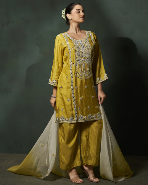 Mustard Zaria Mirror Work Kurta Set With Straight-Fit Pants  & Ivory Chiffon Mirror Work Dupatta Dupatta Set